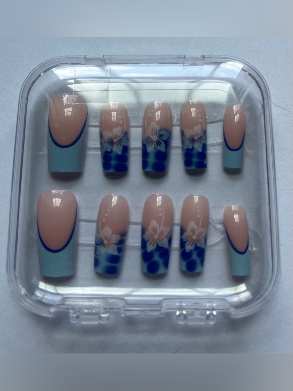 Blue Floral Press-On Nail Set